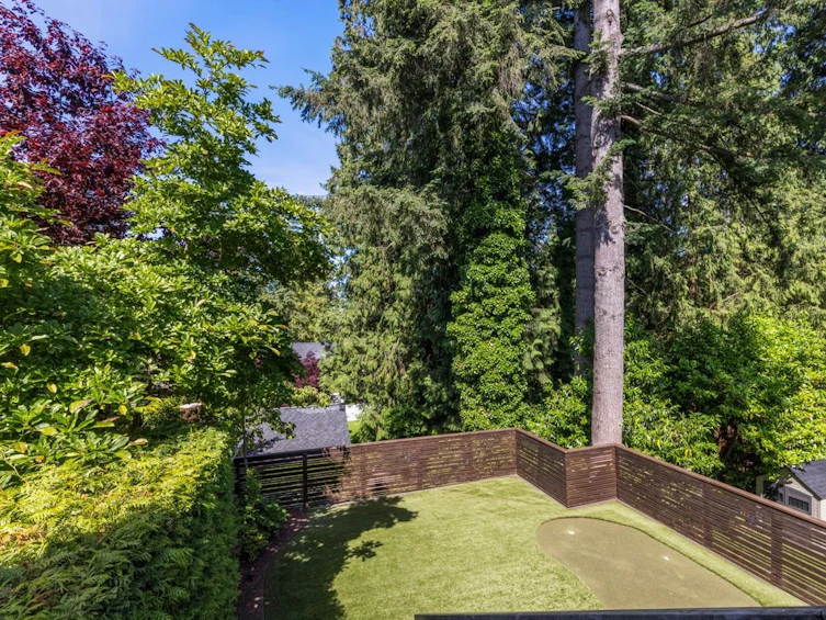 2015 Philip Avenue, North Vancouver, BC, V7P 2W5 - 32