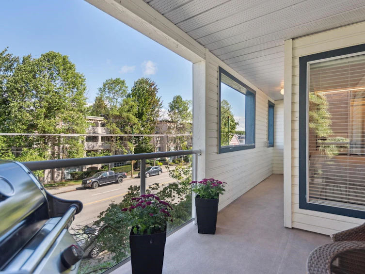 301-3270 W 4th Avenue, Vancouver, BC, V6K 1R9 - 20