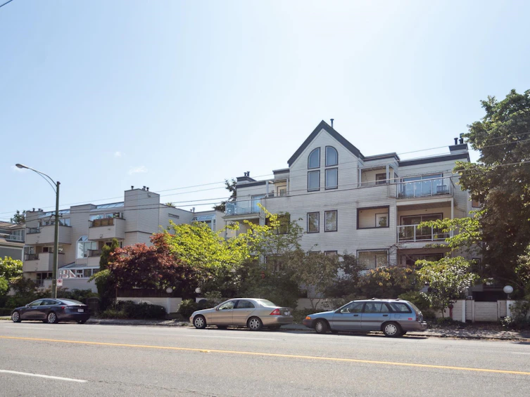 301-3270 W 4th Avenue, Vancouver, BC, V6K 1R9 - 21