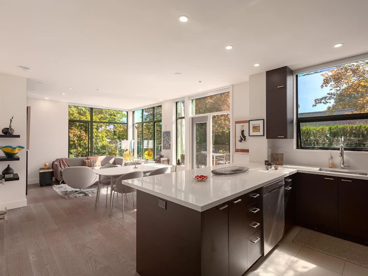 410-2028 West 11th Avenue, Vancouver, BC, V6J 2C9 - 13