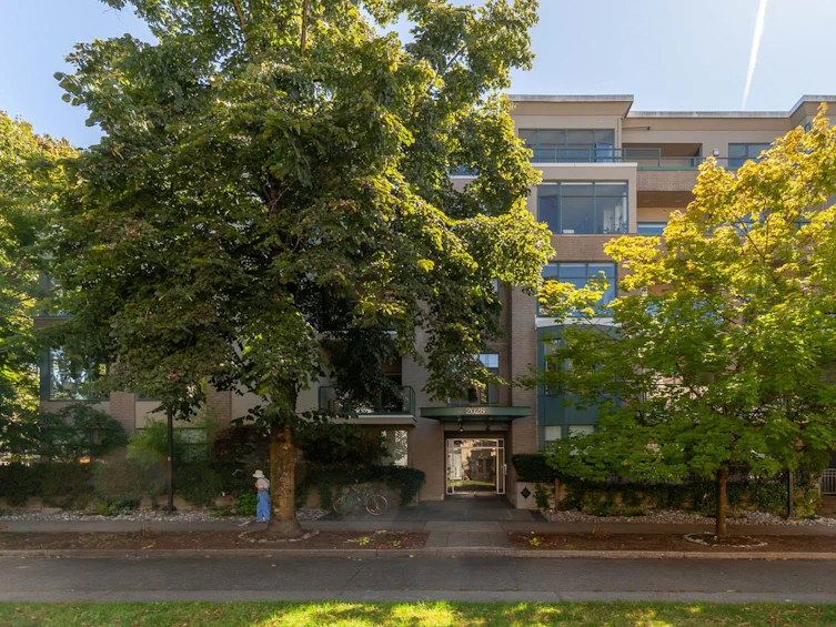 410-2028 West 11th Avenue, Vancouver, BC, V6J 2C9 - 30