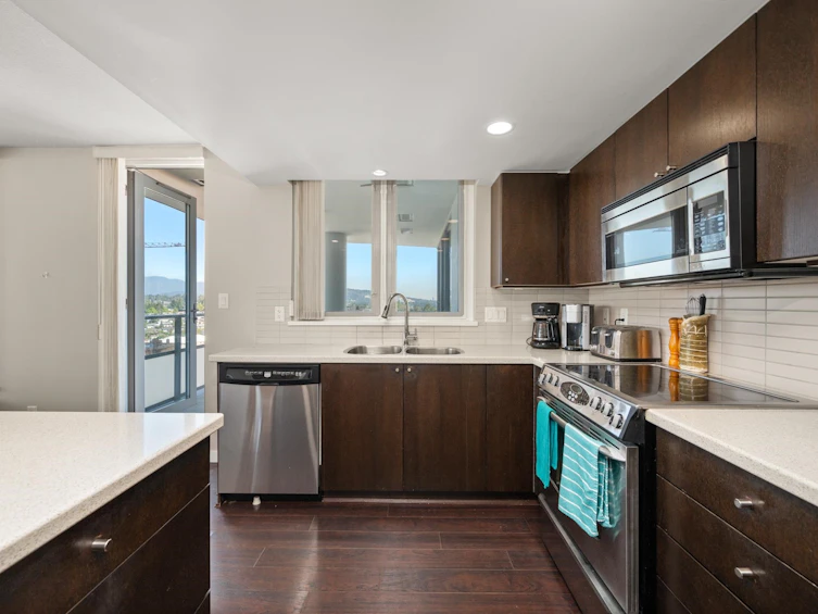 1902-4400 Buchanan Street, Burnaby, BC, V5C 0E3 - 9