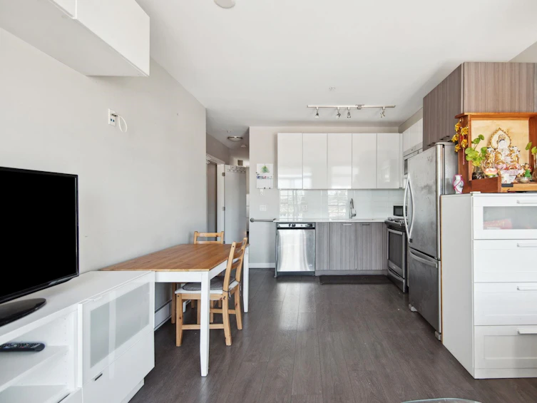 301-6555 Victoria Drive, Vancouver, BC, V5P 3X8 - 12