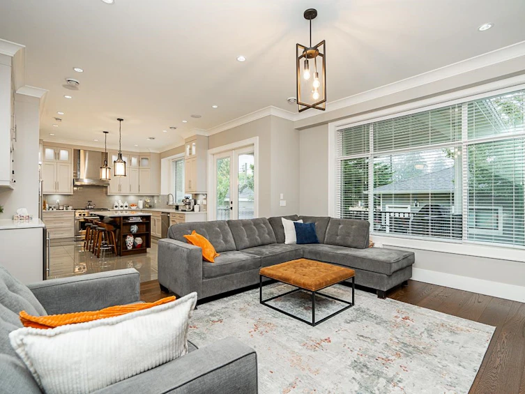 816 Edinburgh Street, New Westminster, BC, V3M 2V3 - 8