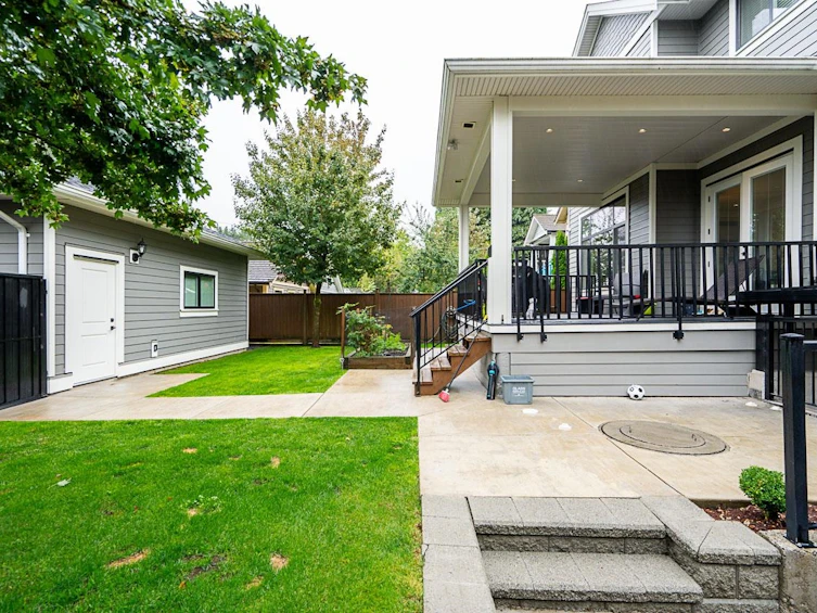 816 Edinburgh Street, New Westminster, BC, V3M 2V3 - 32