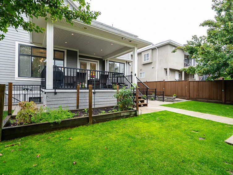 816 Edinburgh Street, New Westminster, BC, V3M 2V3 - 34