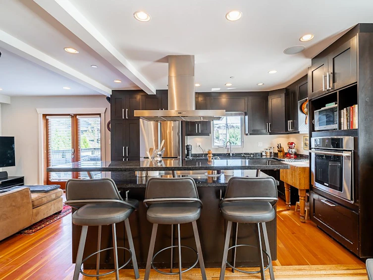 559 West 20th Avenue, Vancouver, BC, V5Z 1X8 - 8