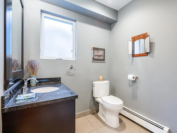 559 West 20th Avenue, Vancouver, BC, V5Z 1X8 - 15