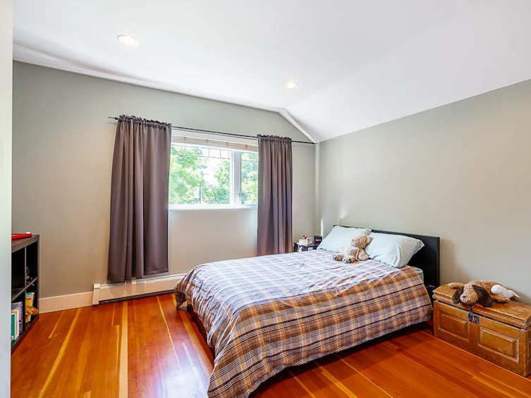 559 West 20th Avenue, Vancouver, BC, V5Z 1X8 - 22