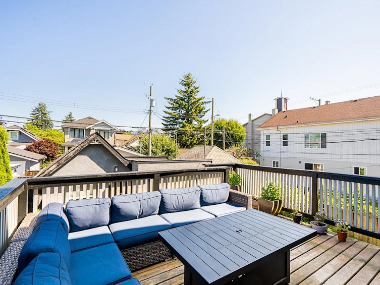 559 West 20th Avenue, Vancouver, BC, V5Z 1X8 - 31