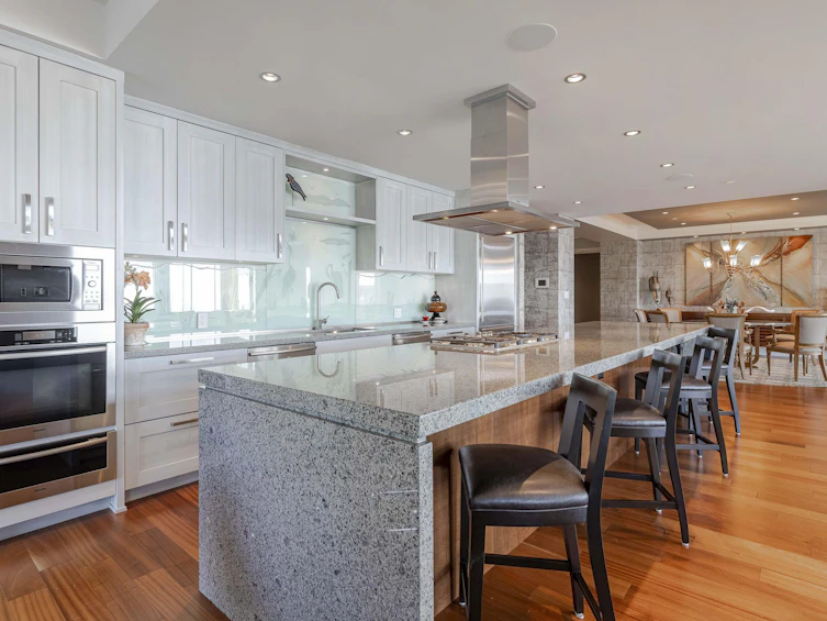 407-2535 Garden Court, West Vancouver, BC, V7S 0A1 - 15