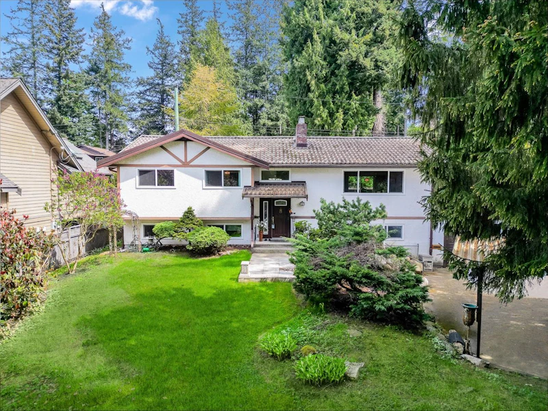 1934 127a Street, Surrey BC V4A 3S7