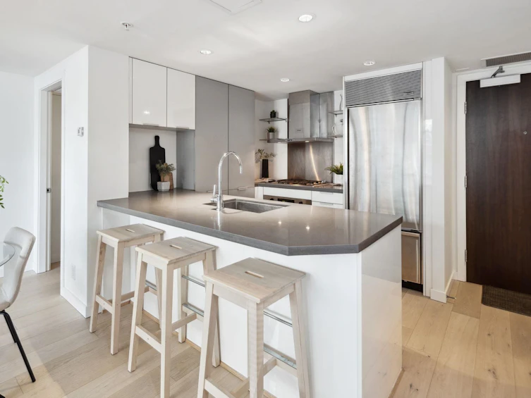 905-788 Richards Street, Vancouver, BC, V6B 0C7 - 14
