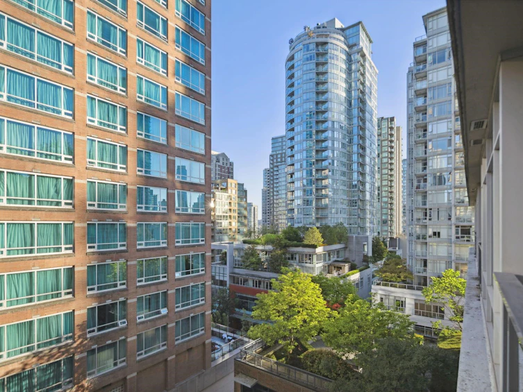 905-788 Richards Street, Vancouver, BC, V6B 0C7 - 31