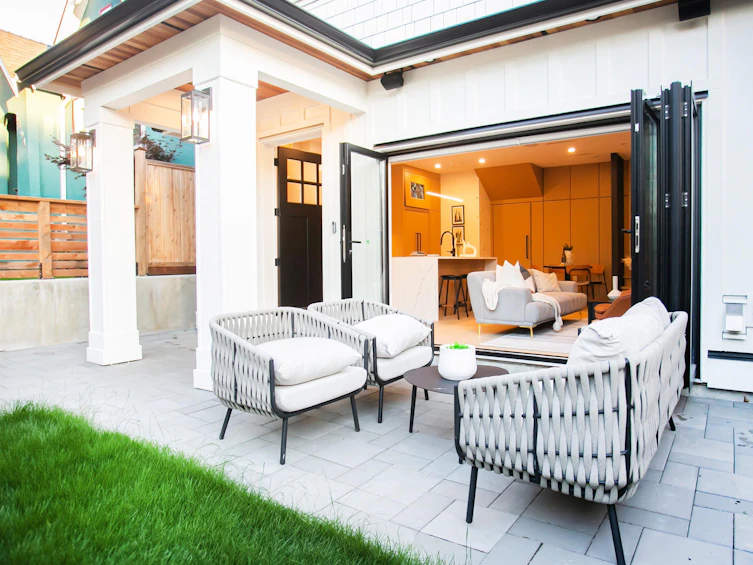 1-3490 Oxford Street, Vancouver, BC, V5K 1N9 - 31