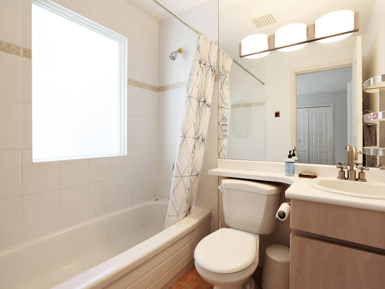 2610 Point Grey Road, Vancouver, BC, V6K 1A5 - 14