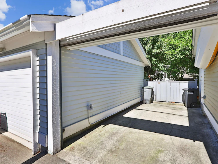 2610 Point Grey Road, Vancouver, BC, V6K 1A5 - 24