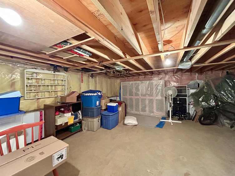 1500 Vernon Drive, Gibsons, BC, V0N 1V5 - 29