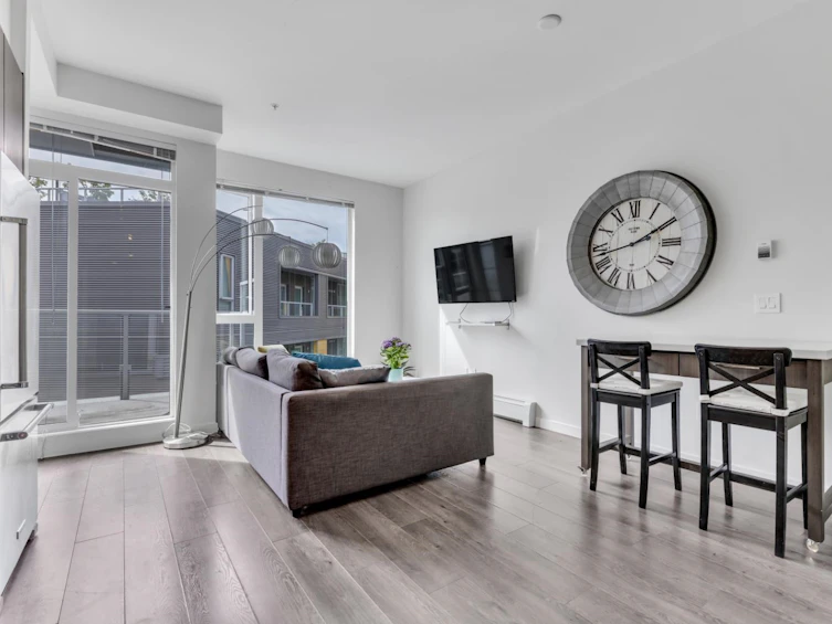 721-384 E 1st Avenue, Vancouver, BC, V5T 0G5 - 3