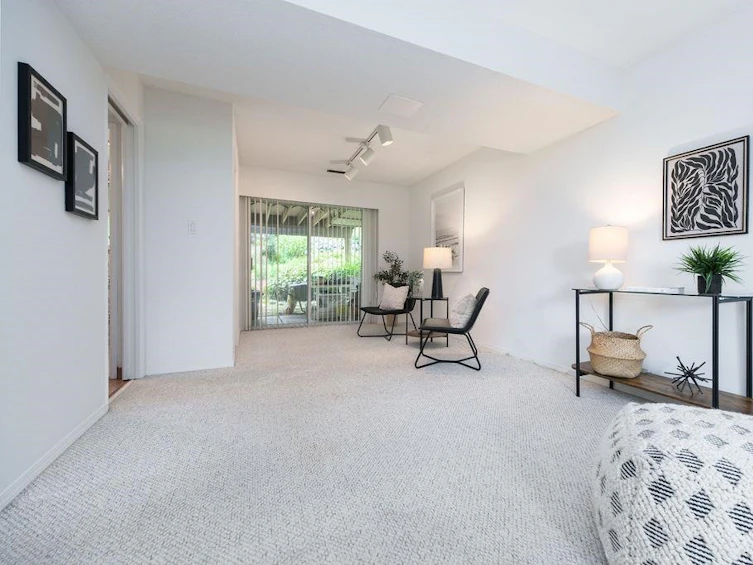 4201 Glenhaven Crescent, North Vancouver, BC, V7G 1B8 - 13