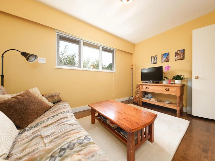 4201 Glenhaven Crescent, North Vancouver, BC, V7G 1B8 - 32