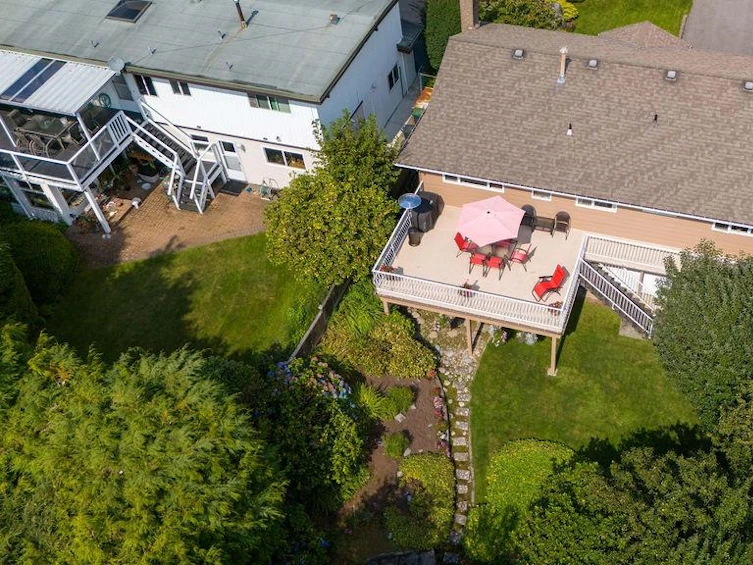 4201 Glenhaven Crescent, North Vancouver, BC, V7G 1B8 - 35