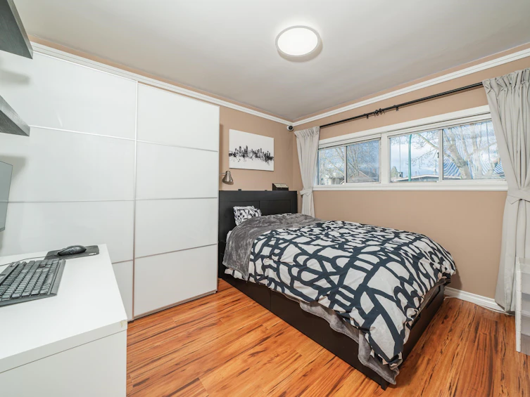 3282 Parker Street, Vancouver, BC, V5K 2V8 - 6