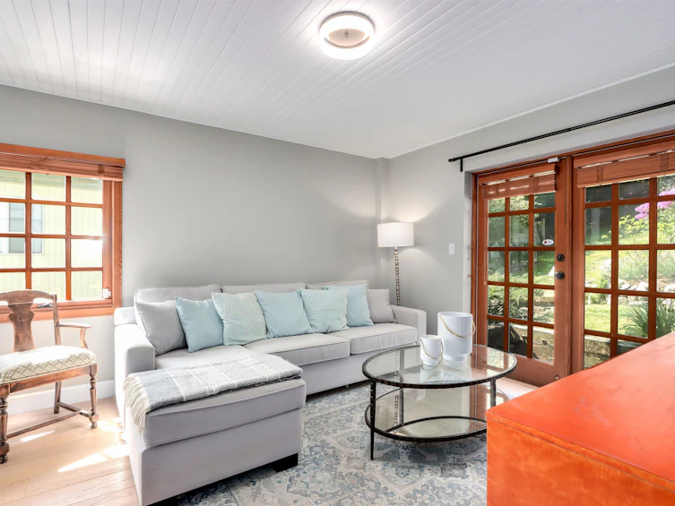 2507 Caledonia Avenue, North Vancouver, BC, V7G 1T8 - 14