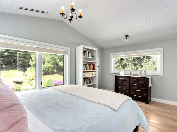 2507 Caledonia Avenue, North Vancouver, BC, V7G 1T8 - 23