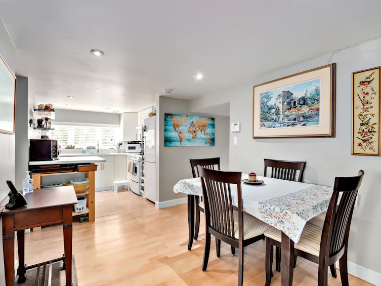 2507 Caledonia Avenue, North Vancouver, BC, V7G 1T8 - 27