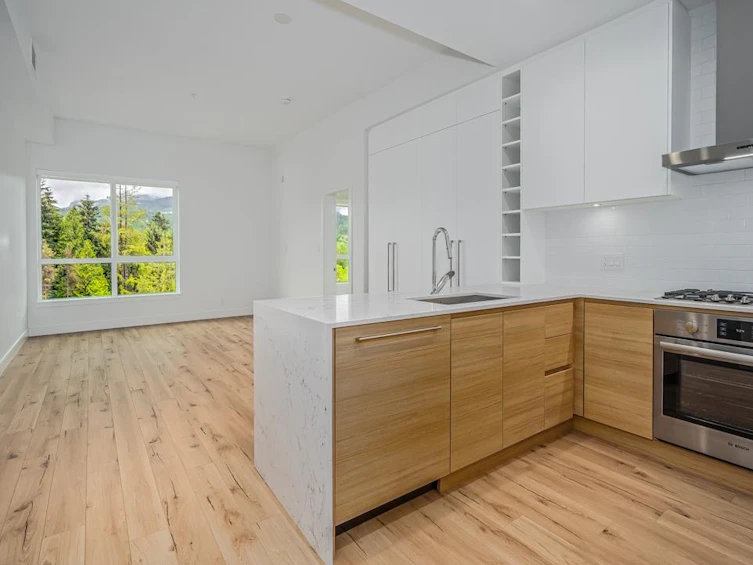 621-55 Klahanie Drive, Port Moody, BC, V3H 0M9 - 2