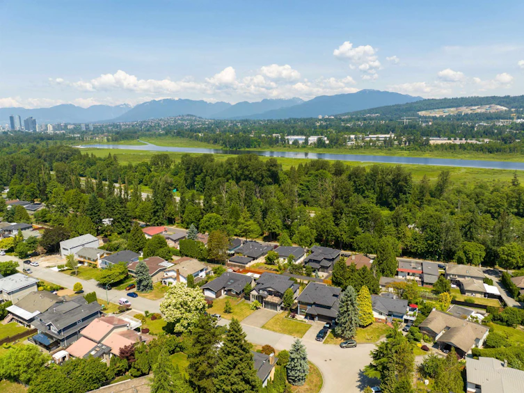 8023 Burnfield Crescent, Burnaby, BC, V5E 2B8 - 28