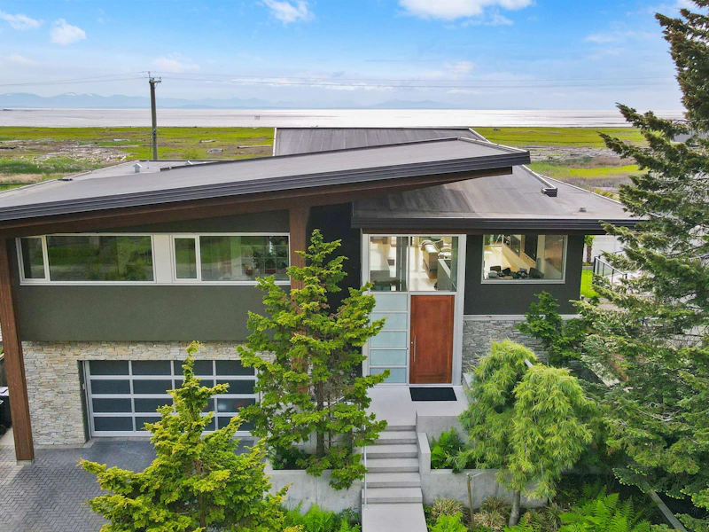 8631 Seafair Drive, Richmond BC V7C 1X7