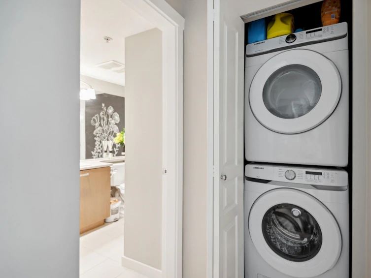 335-9500 Odlin Road, Richmond, BC, V6X 0H5 - 22