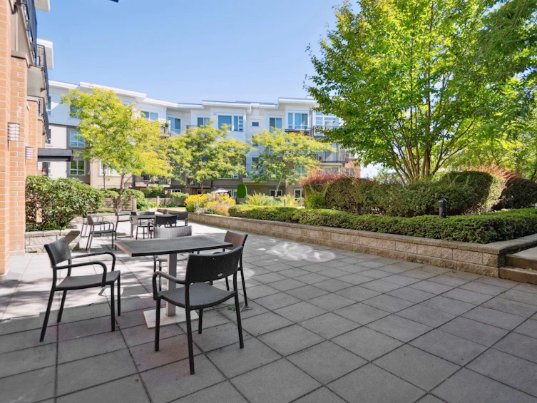 335-9500 Odlin Road, Richmond, BC, V6X 0H5 - 30