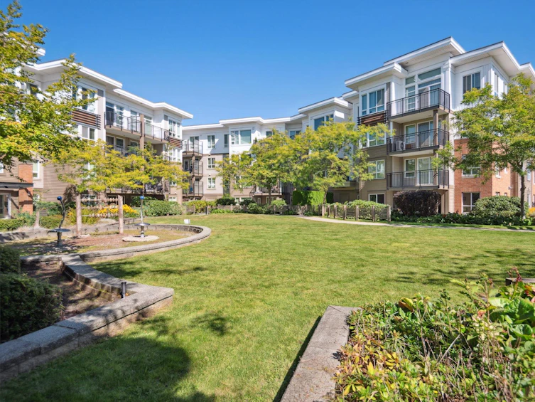335-9500 Odlin Road, Richmond, BC, V6X 0H5 - 31