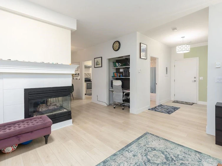 208-5489 201 Street, Langley, BC, V3A 1P8 - 10