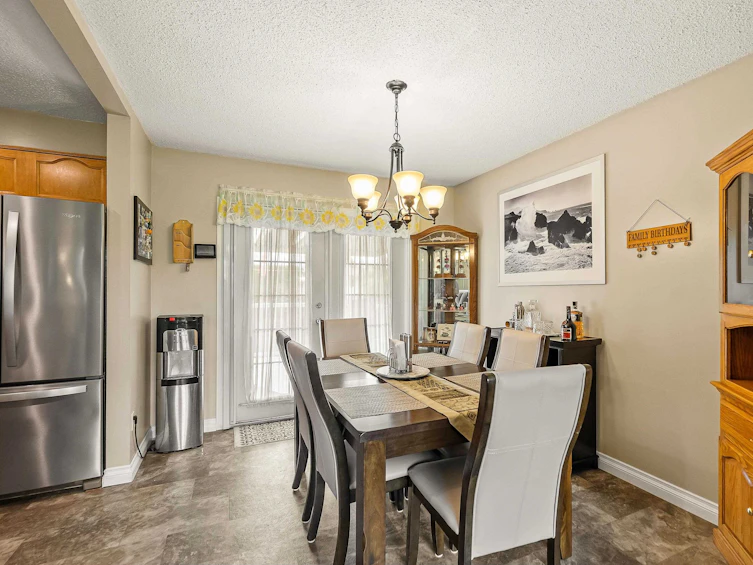 8970 Ashwell Road, Chilliwack, BC, V2P 6W4 - 9