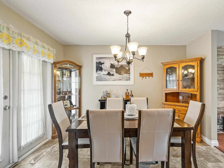 8970 Ashwell Road, Chilliwack, BC, V2P 6W4 - 13