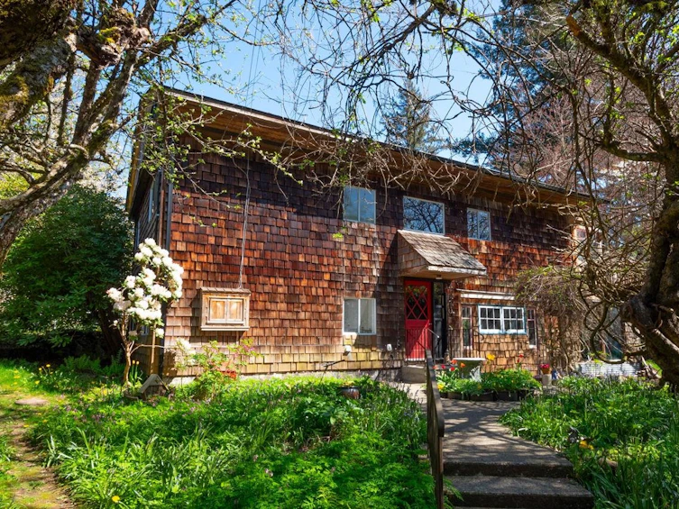 1130 Lenora Road, Bowen Island, BC, V0N 1G1 - 4
