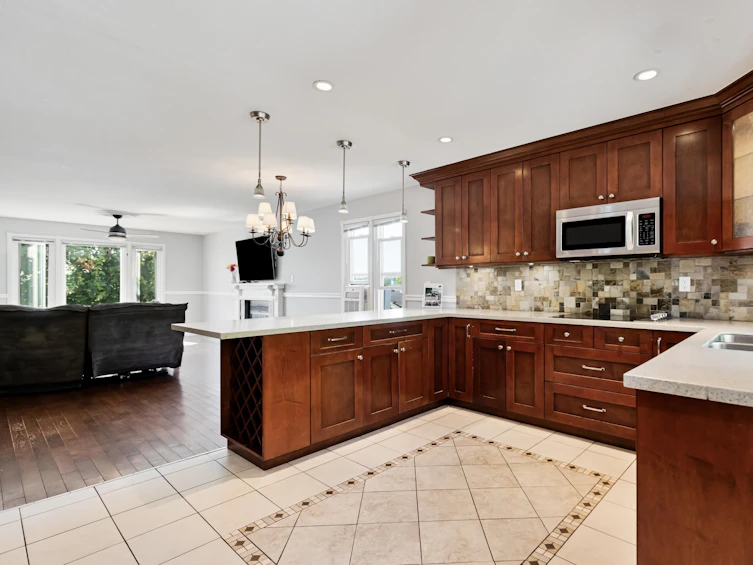 19727 Wildwood Crescent, Pitt Meadows, BC, V3Y 1N6 - 10