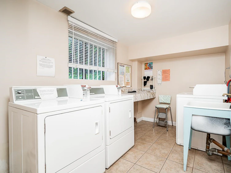 204-1650 Chesterfield Avenue, North Vancouver, BC, V7M 2N7 - 15