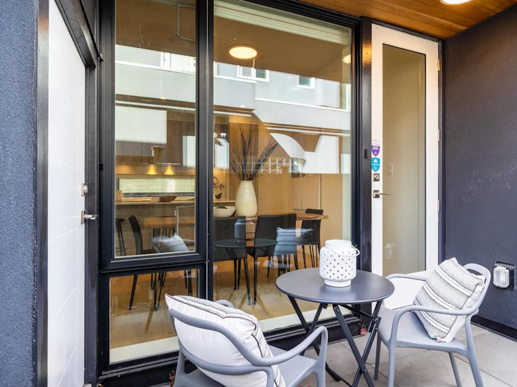 2561 East 40th Avenue, Vancouver, BC, V5R 2V8 - 17