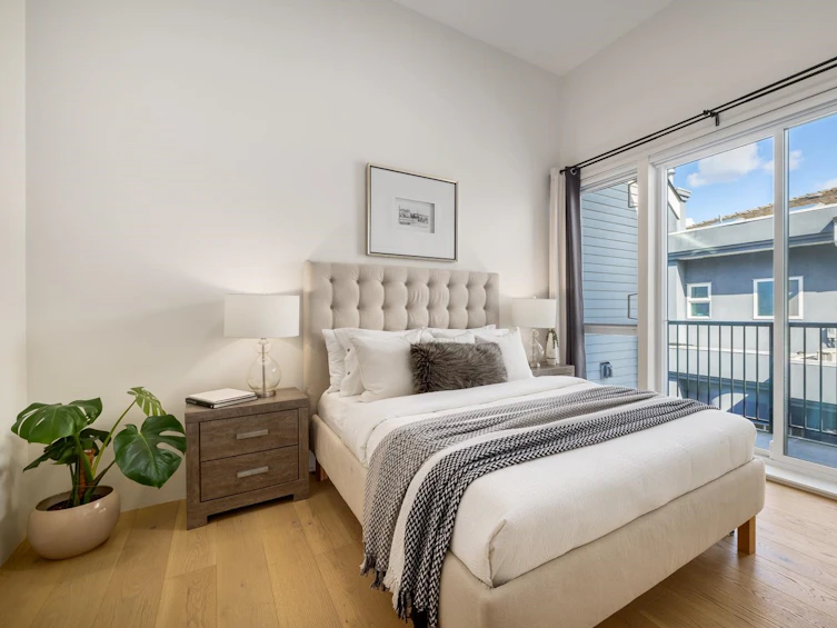2561 East 40th Avenue, Vancouver, BC, V5R 2V8 - 19