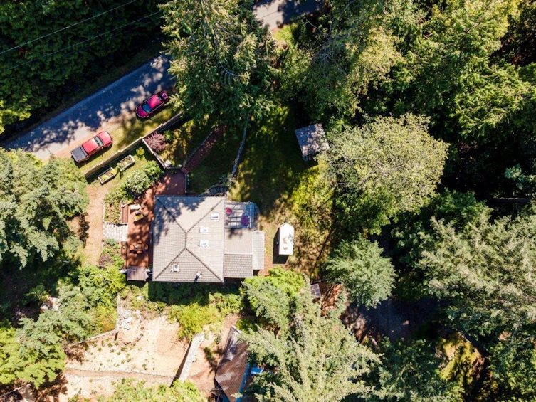 944 Windjammer Road, Bowen Island, BC, V0N 1G2 - 3