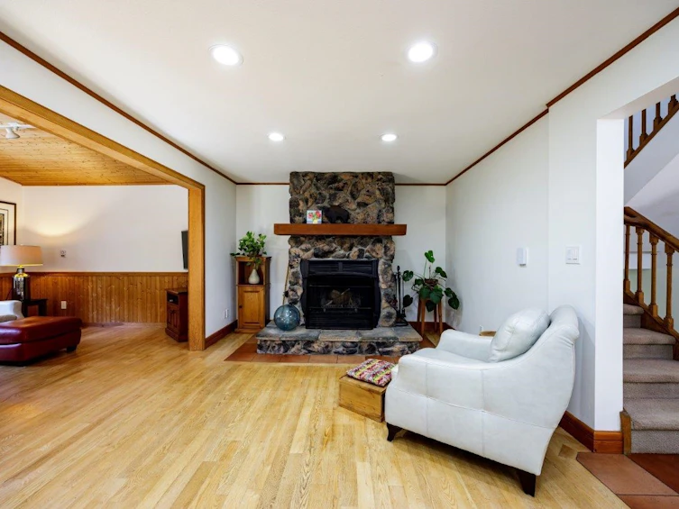 944 Windjammer Road, Bowen Island, BC, V0N 1G2 - 9