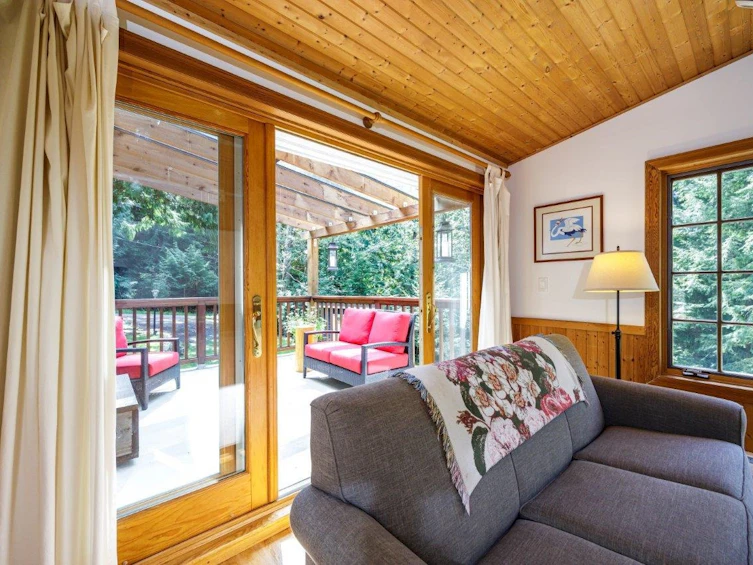 944 Windjammer Road, Bowen Island, BC, V0N 1G2 - 17
