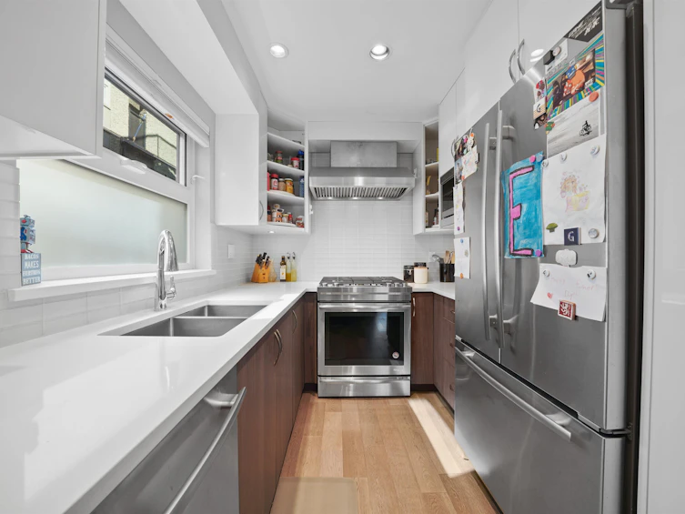 1865 Adanac Street, Vancouver, BC, V5L 2E1 - 14