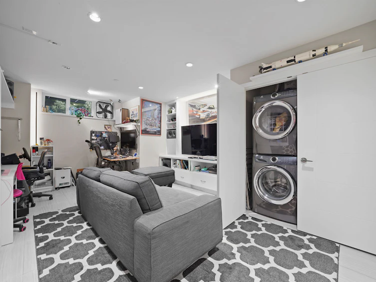 1865 Adanac Street, Vancouver, BC, V5L 2E1 - 24