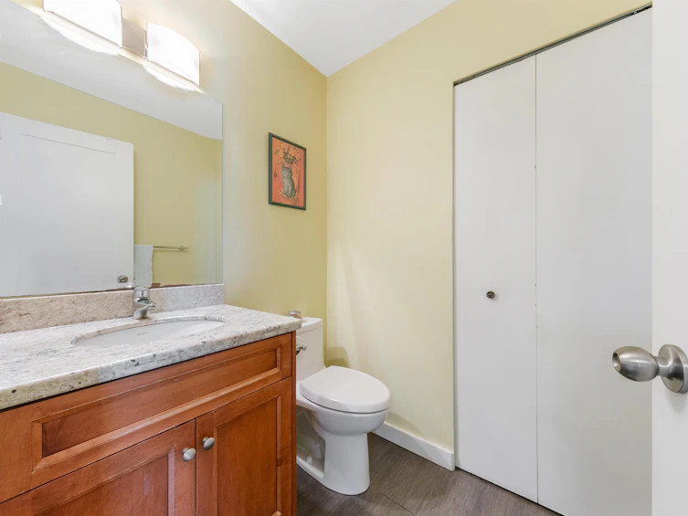 1362 W 7th Avenue, Vancouver, BC, V6H 3W5 - 15